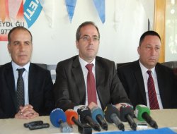 "İlçe binamıza yapılan saldırıyı kınıyoruz"