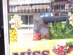 Ergani'de işyerine hırsız girdi