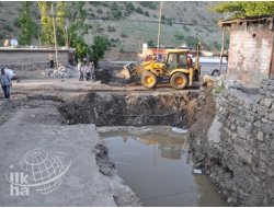 Taşdelen'de Dere Islah Çalışmaları Yapılıyor