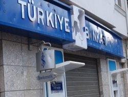 PKK/HDP'li çeteler Tatvan'a milyonlarca lira zarar verdi