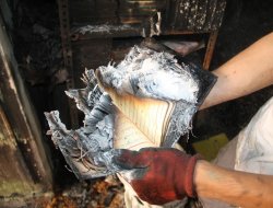 PKK yandaşları Kur'an-ı Kerim yaktı