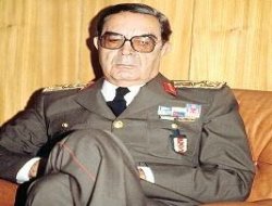 Eski Genelkurmay Başkanı Doğan Güreş öldü