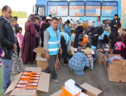 Kobanili misafirlerin ihtiyacı gideriliyor