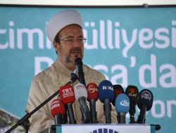Görmez: Camide gençliği kuşatıcı bir dil kullanmıyoruz