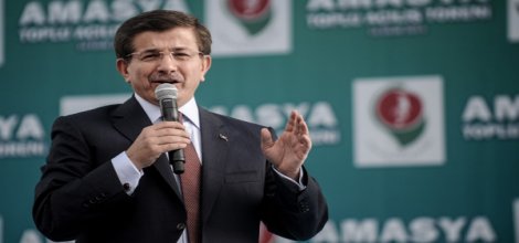 Ahmet Davutoğlu: Hz. Hüseyin Gibi Şehit Oldular