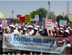 Gaziantep'te Memurlar Zam İçin Yürüdü