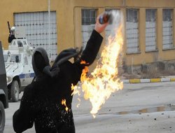 Silopi Milli Eğitim Müdürlüğüne Molotof atıldı