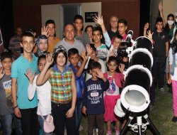 Lösemili çocuklar gökyüzünü inceledi