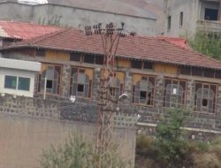 Cizre'de polis lokaline silahlı saldırı