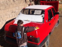 Muş'a yılın ilk karı düştü