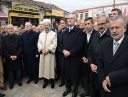 Mehmet Görmez Aşure şölenine katıldı