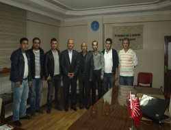 Ataması yapılmayan öğretmenlerden CHP'ye ziyaret