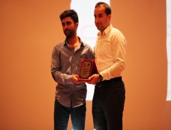 Dicle Üniversitesi idari bilimlerde geleneksel ödül töreni