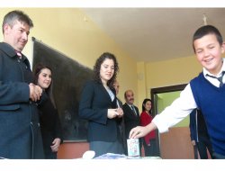 Mardinli öğrenciler yetimler için seferber oldu