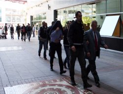 Kaçak et zanlıları adliyeye sevk edildi