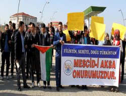 Üniversite öğrencilerinden İsrail'e tepki