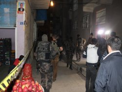 Polis saldırısı sonrası geniş çaplı operasyon