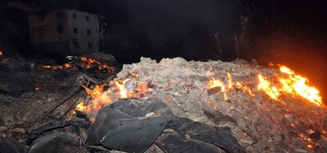 Çorum'un Bayat ilçesi Çukuröz köyünde 29 ev yandı!
