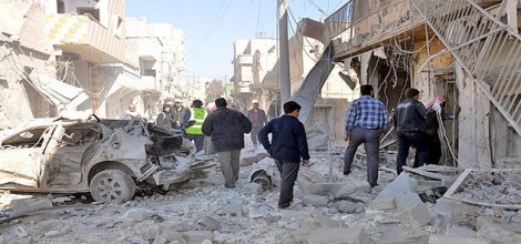 Esed Güçleri Halep'i Bombalamaya Devam Ediyor