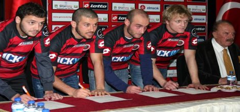 Gençlerbirliği başkanı sakallı futbolculara ceza kesti!