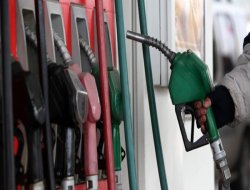 Akaryakıt istasyonları arasında mesafe değişimi