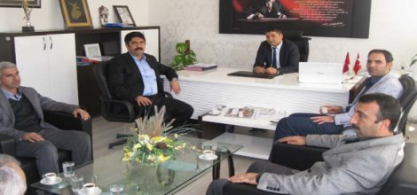 Eğitim-Bir-Sen Diyarbakır Şube Başkanı Çınar'da ziyaretlerde bulundu
