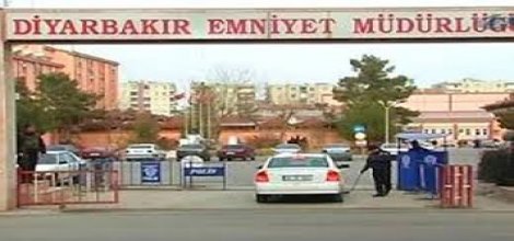 Diyarbakır Emniyet Müdürlüğüne bombalı saldırı
