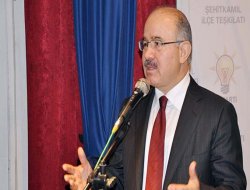 Hüseyin Çelik:"6-7 Ekim'de yapılan rezilliklerden bir Kürt olarak utandım"