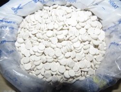 Diyarbakır'da 25 bin adet ectacy hap ele geçirildi