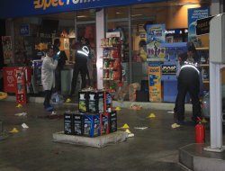 İşten çıkarıldığı petrol istasyonunu basan şoför 5 kişiyi yaraladı