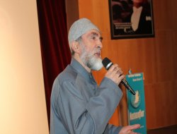 “Benim çizgim Hüseyni çizgidir”