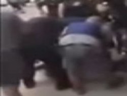 ABD Polisinin Siyahi Adamı Öldürme Anı VİDEO