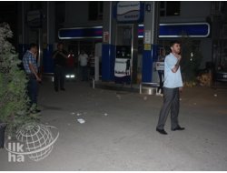 Cizre'de Polis Aracına Ses Bombalı Saldırı