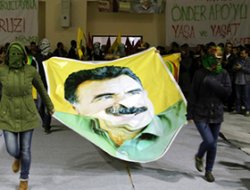 Dicle Üniversitesi'nde PKK Provokasyonu Sürüyor