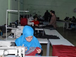 Mikro kredi ile tekstil atölyesi kurdu