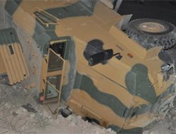 Ağrı'da Askeri araç kaza yaptı