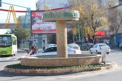 Diyarbakır’daki süs havuzları bakımsızlıktan pislik içinde