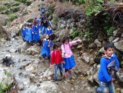 Köy öğrencileri şartlarının düzeltilmesini istedi