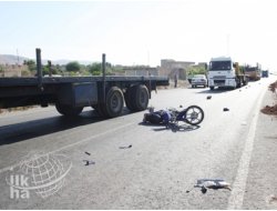 Nusaybin'de Motosikletle Otomobil Çarpıştı: 1 Ölü