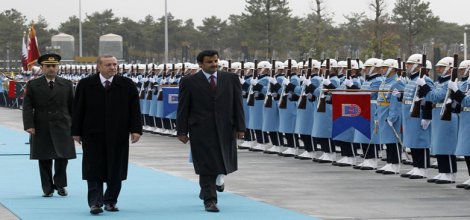 Katar Emiri Şeyh Temim Ankara'ya geldi