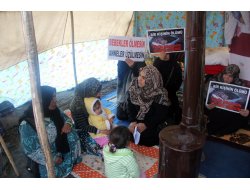 Çadırda ölen Suriyeli bebek için basın açıklaması yapıldı