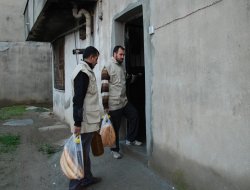 Mustazaflar Cemiyetinden Tarsus’ta 182 aileye yardım