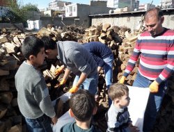 Halk kömür ve odunculara akın etmeye başladı