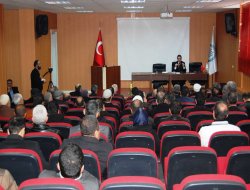 Bitlis’te ‘Orta doğu ve kuzey Afrika’ konulu konferans