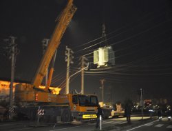 Tarsus’ta elektrik kesintileri halkı çileden çıkardı