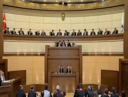 AK Partili 4 eski bakan için Yüce Divan kararı çıkmadı (Yenilendi)