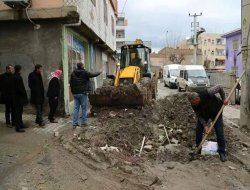 Silopi’de açılan hendekler kapatılıyor