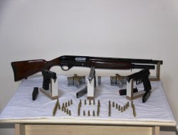 Kaçakçılara eş zamanlı baskın