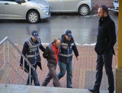 Kocaali'de uyuşturucu baskını: 4 gözaltı