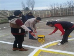 Öğrenciler, Köy okullarının spor alanlarını yeniliyor